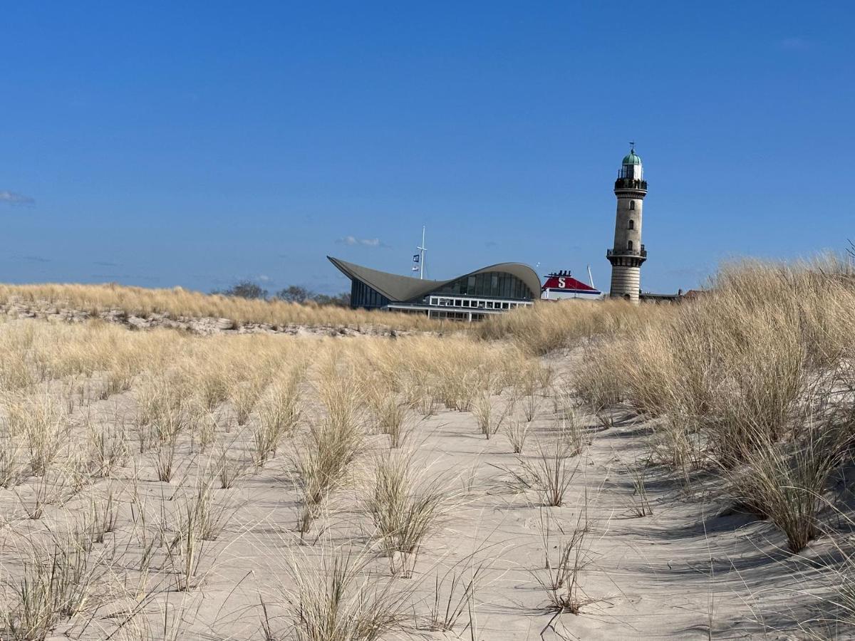 Meeresbriese Warnemuende Rostock Exterior photo